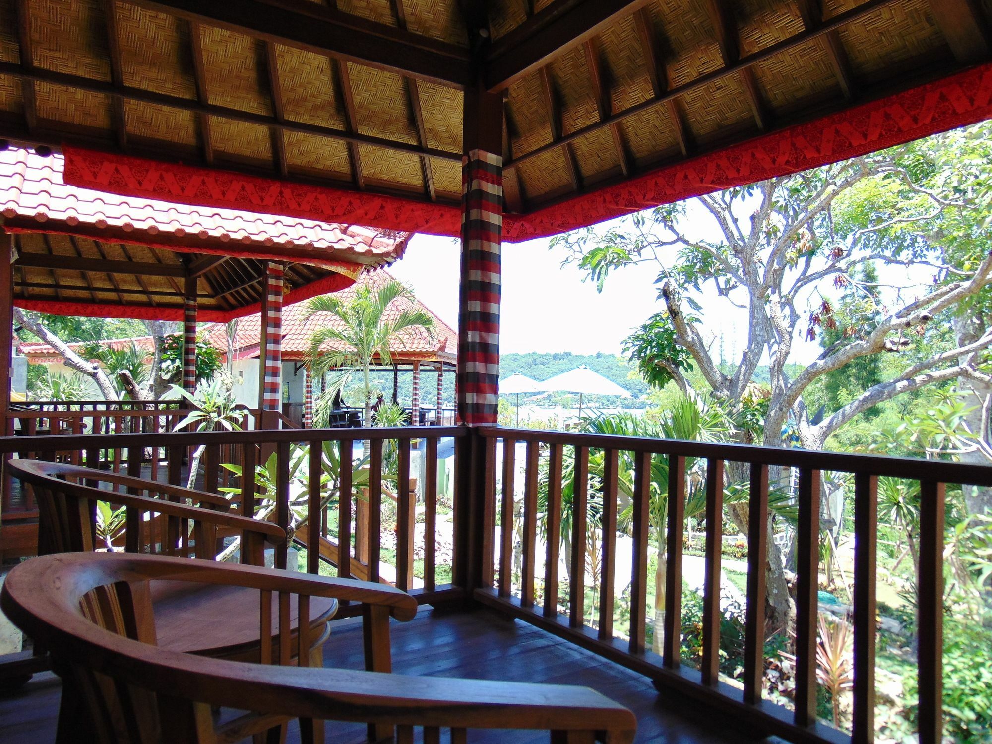 Starfish Lembongan Hotel Екстериор снимка